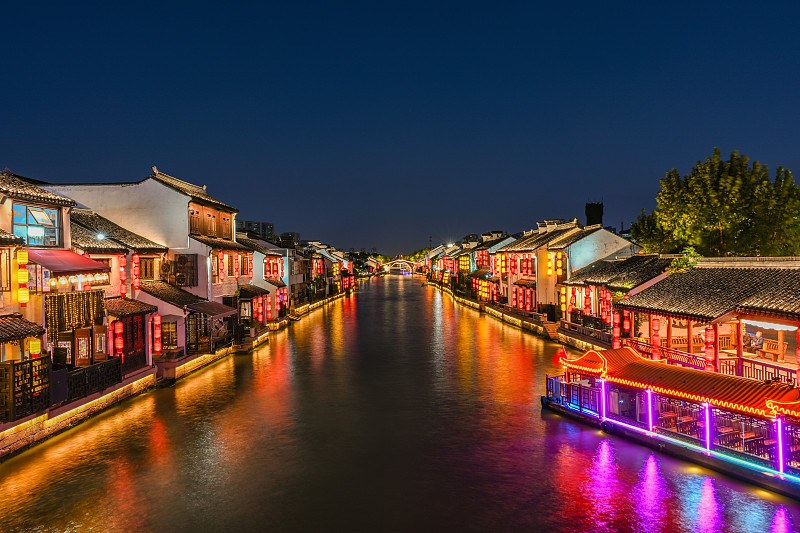 The Wuxi Section of the Grand Canal: A World Heritage Still Flowing